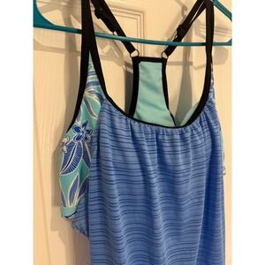 ZeroXposur‎ Swim Tank Top Shelf Bra Floral Blue Striped Swimwear Medium